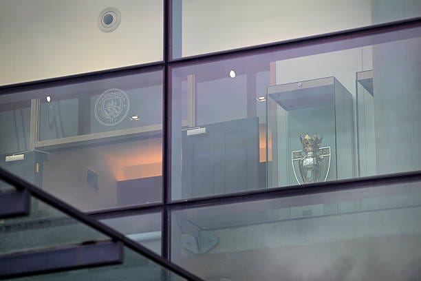 https://media.gettyimages.com/id/2296461272/photo/the-premier-league-trophy-on-display-at-the-etihad-stadium-manchester-home-to-manchester-city.jpg?s=612x612&w=0&k=20&c=5V5Qt98YFZerePiiiV0nKW05OMzgWyRPeGxw8lGuB7w= https://media.gettyimages.com/id/2296461272/photo/the-premier-league-trophy-on-display-at-the-etihad-stadium-manchester-home-to-manchester-city.jpg?s=612x612&w=0&k=20&c=5V5Qt98YFZerePiiiV0nKW05OMzgWyRPeGxw8lGuB7w=