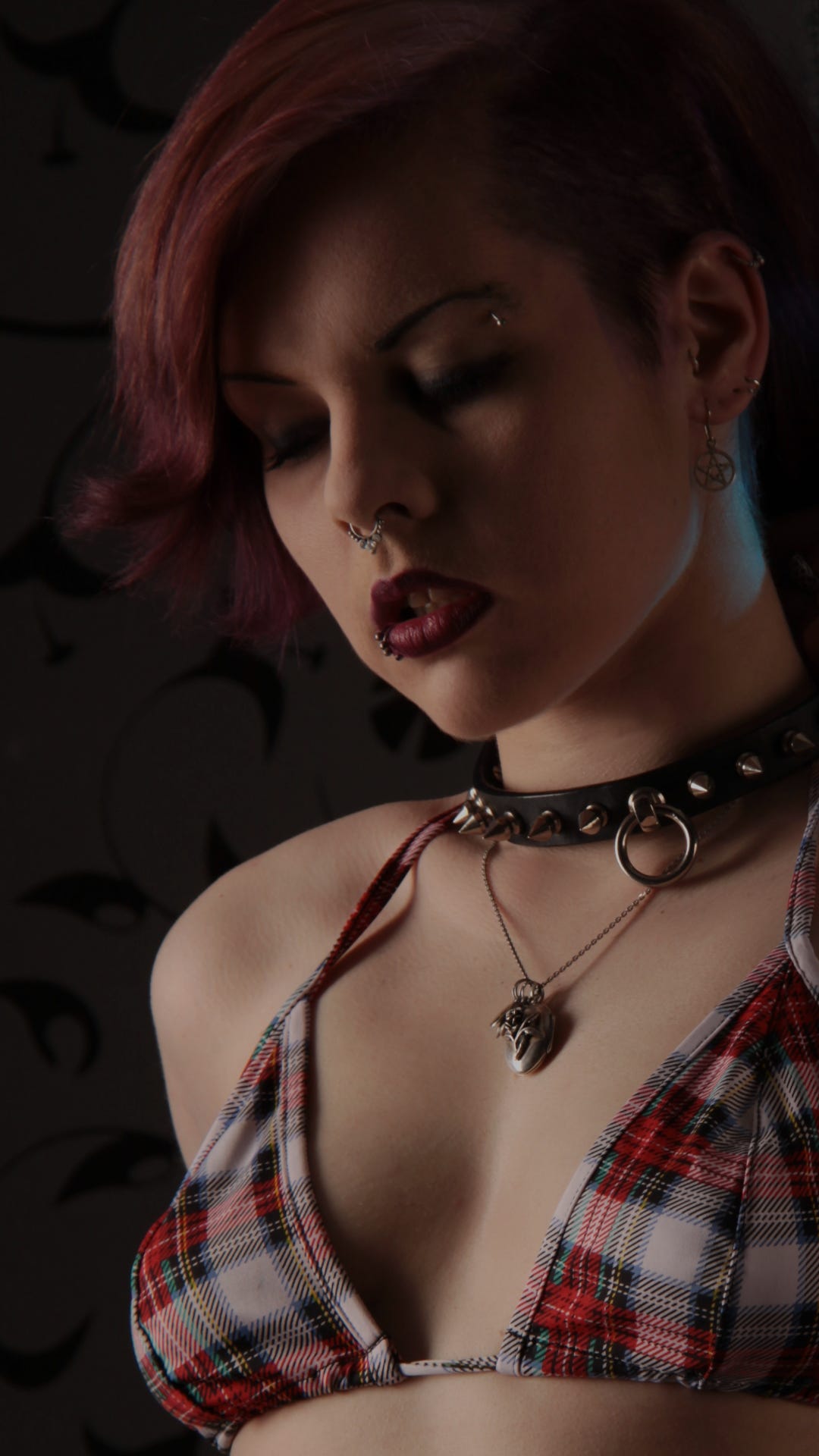 sub collaring submissive collars The Symbolism Behind Collaring in Power-Exchange Relationships