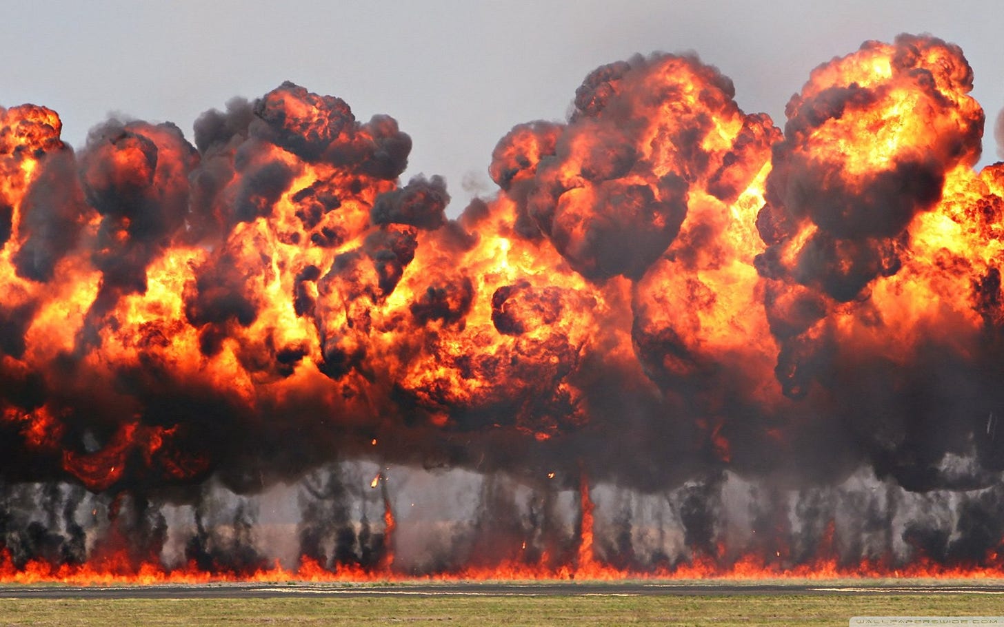 Giant Explosion Ultra HD Desktop Background Wallpaper for 4K UHD TV :  Tablet : Smartphone