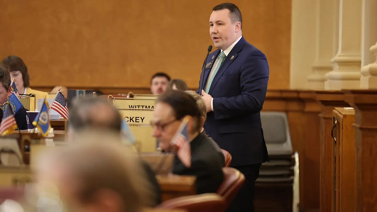 Lawmakers demand report on welfare program spending, cash balances
