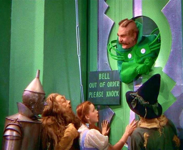 The Wizard of Oz Archives – Silver Screen Modes by Christian Esquevin.