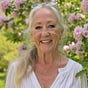 Suzanne's avatar