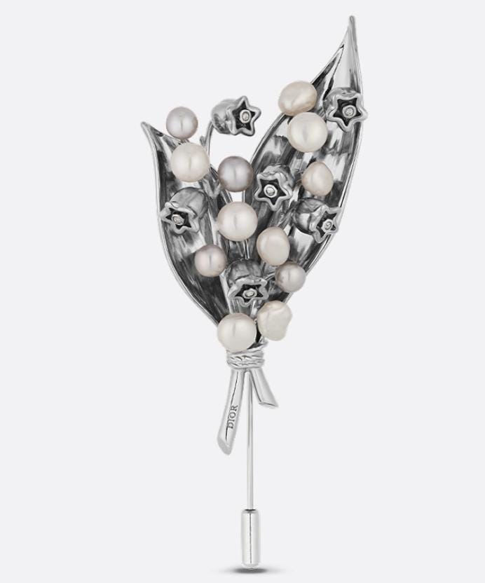 Julier Reed Brooch How to Wear Brooches Like Julia Roberts - Gem + Jewel