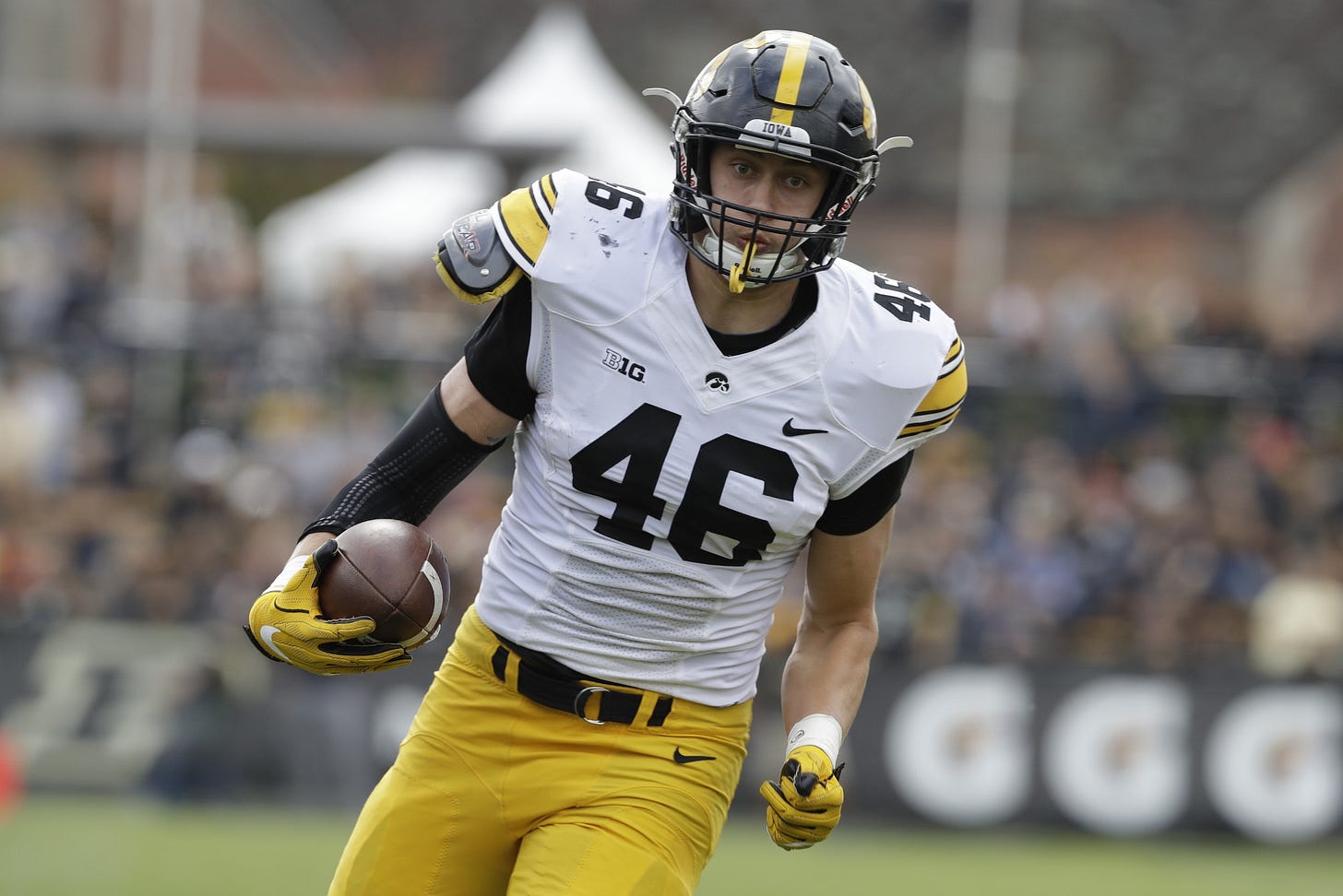 George Kittle NFL Draft 2017: Scouting Report for San Francisco 49ers' Pick George Kittle NFL Draft 2017: Scouting Report for San Francisco 49ers' Pick