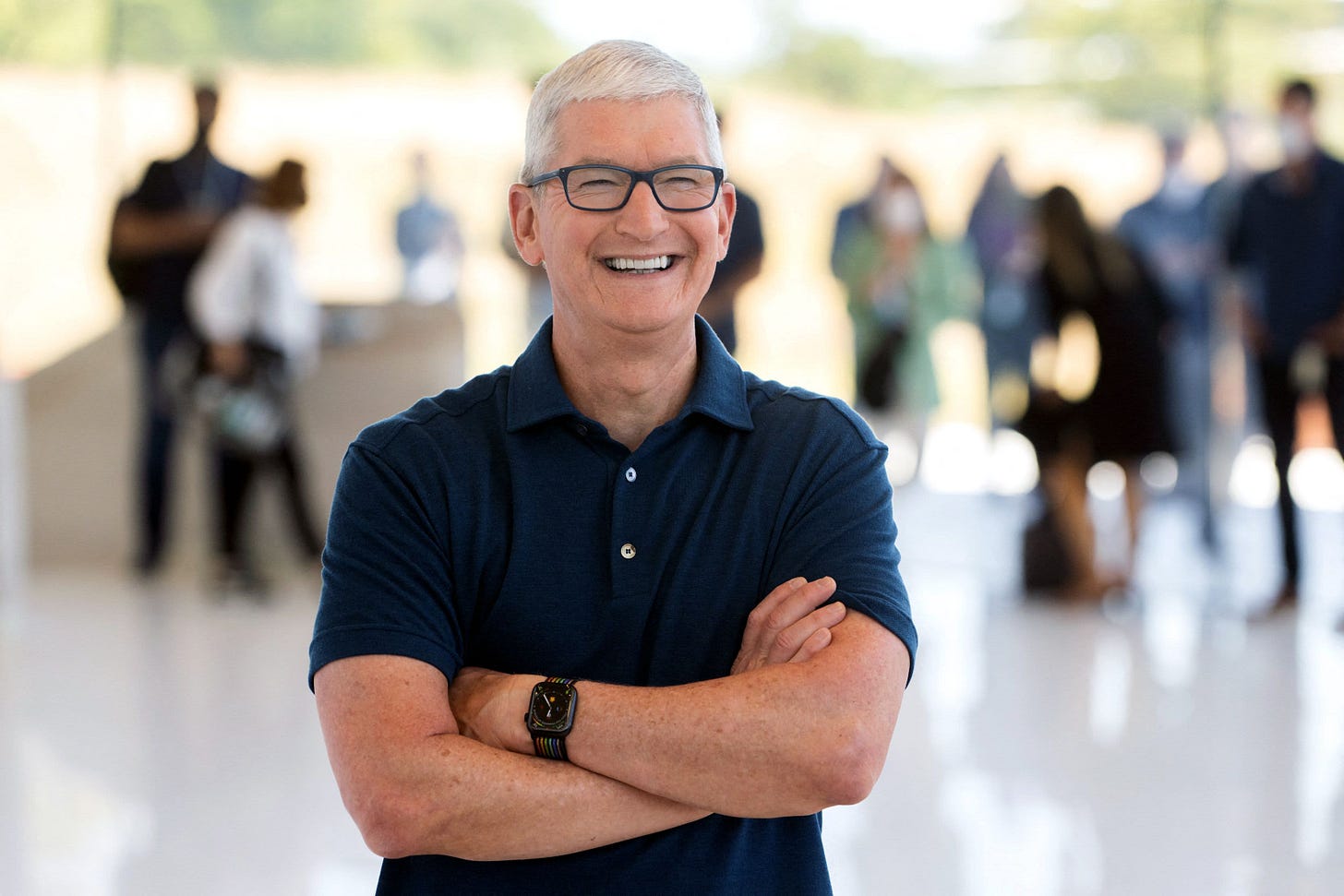 Apple CEO Tim Cook explains why people want a mixed reality headset Apple CEO Tim Cook explains why people want a mixed reality headset