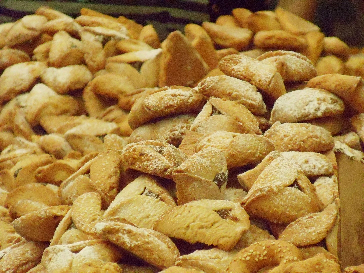 a plate of hamantashen