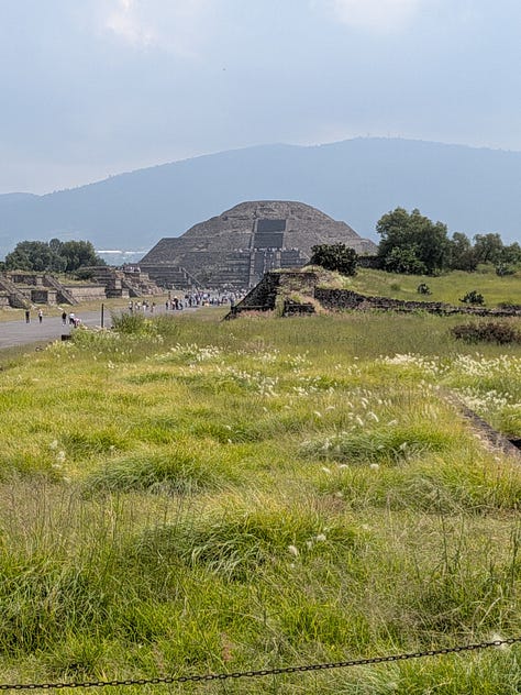 TeotihuacĂĄn pyramids