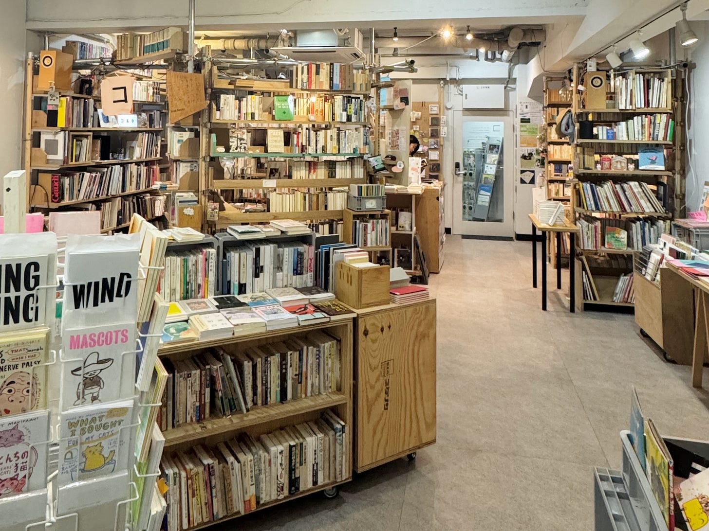 コ本や honkbooks、店内の様子 コ本や honkbooks、店内の様子