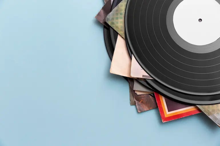 Comment choisir sa platine vinyle : guide complet pour trouver la platine idéale Collection vinyles funk rare - Funky Pearls