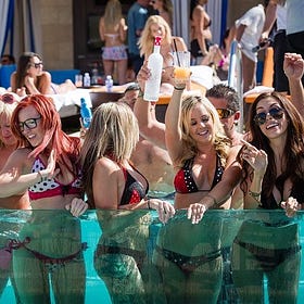 The Errors of Social Circle Game: How To Fix It