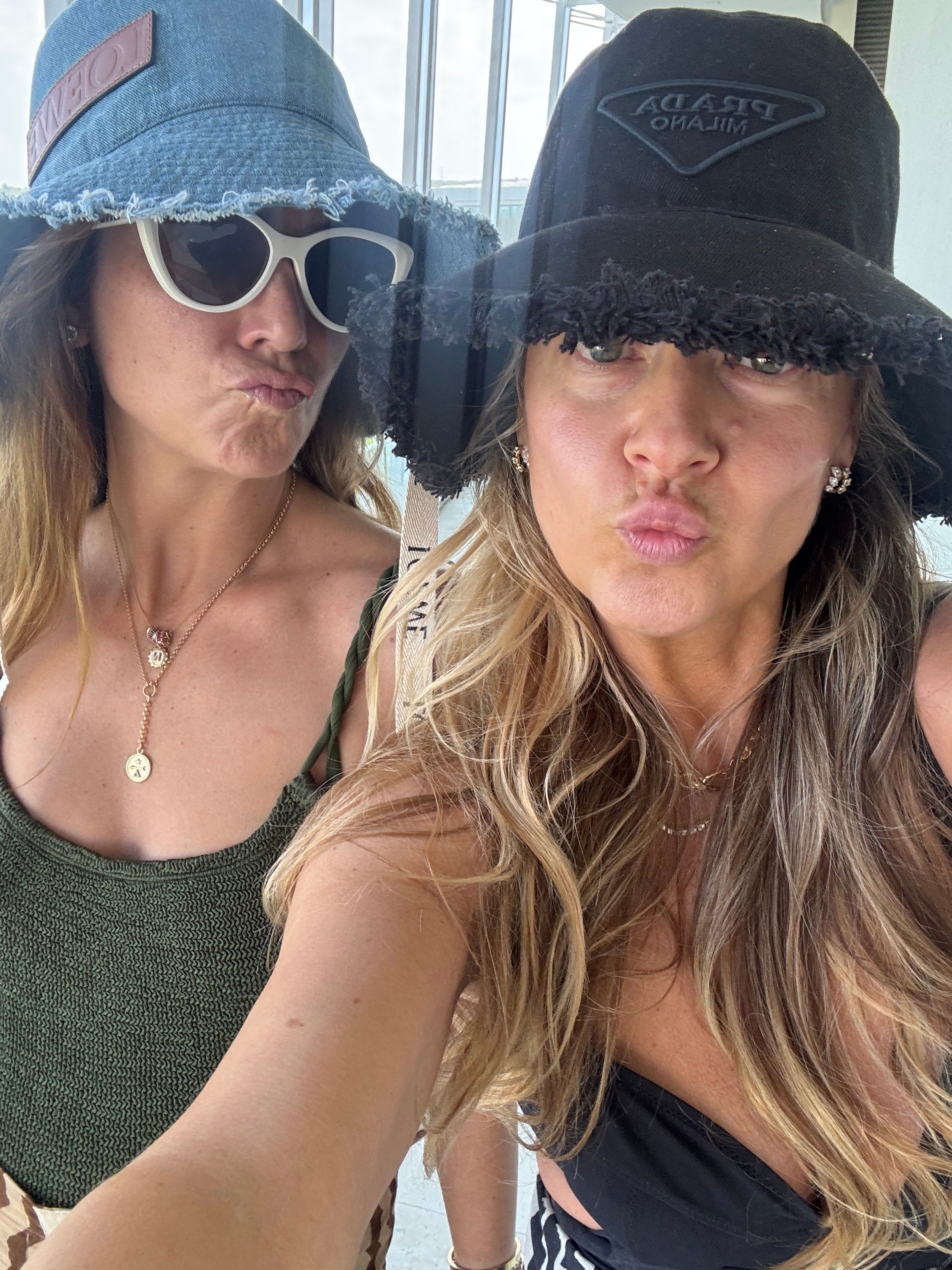 Everything I packed and wore in Mexico. - by Emese Gormley