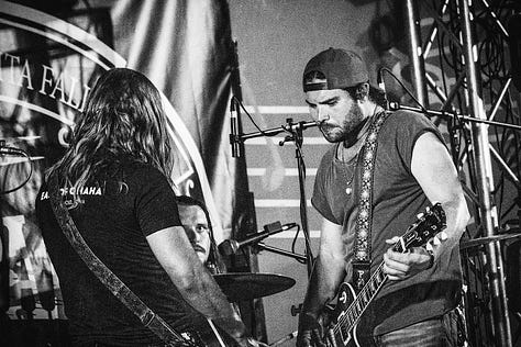 Them Dirty Roses / photos by author