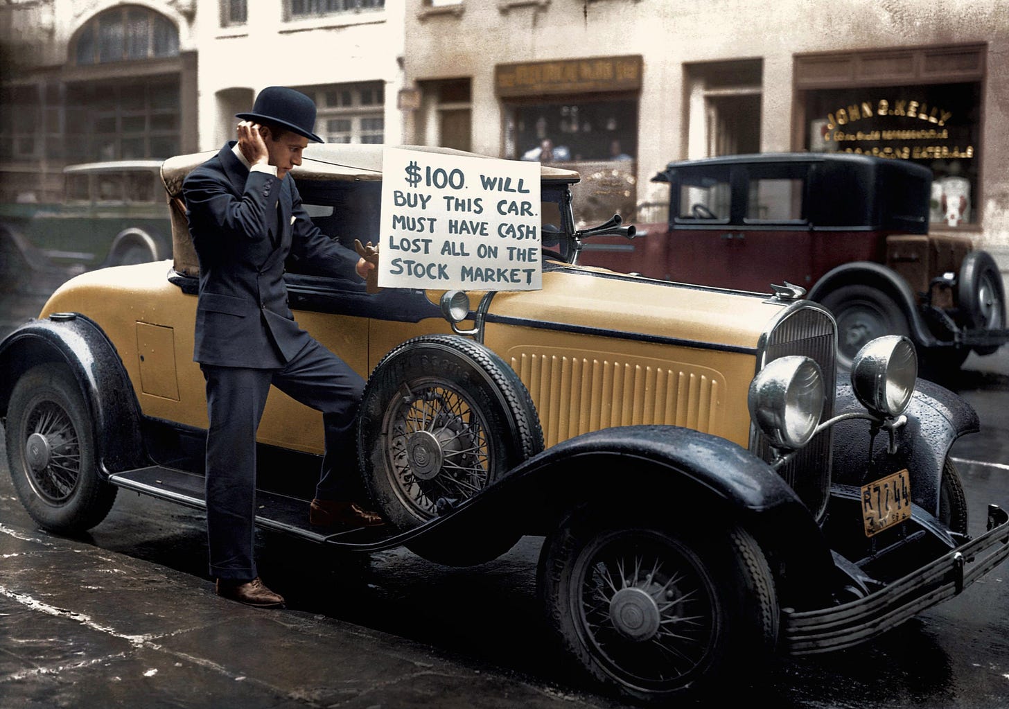 Bankrupt investor tries to sell his luxury roadster for $100 following the  1929 stock market crash : r/pics