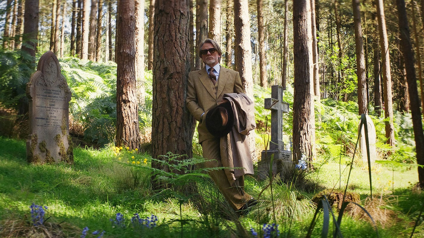 Knives Out's Benoit Blanc Says He Hates the Church - Christianity Today Knives Out's Benoit Blanc Says He Hates the Church - Christianity Today