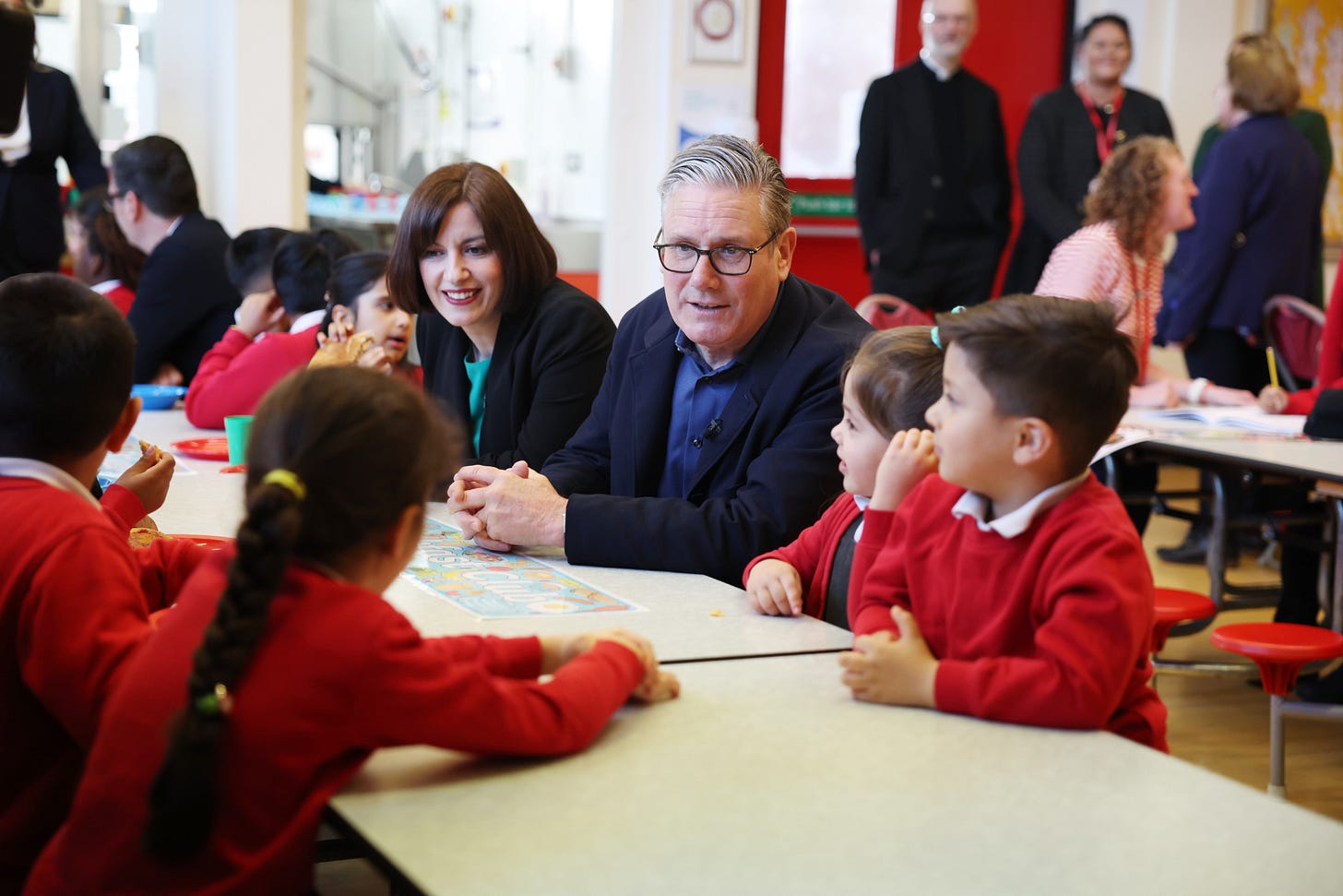 https://upload.wikimedia.org/wikipedia/commons/f/fe/Prime_Minister_Keir_Starmer_visits_Holy_Trinity_Primary_School_%2855204776349%29.jpg