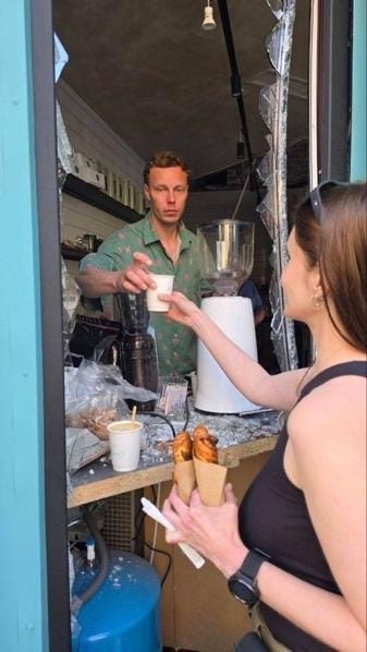 A person holding a cup of milk
AI-generated content may be incorrect. A person holding a cup of milk
AI-generated content may be incorrect.