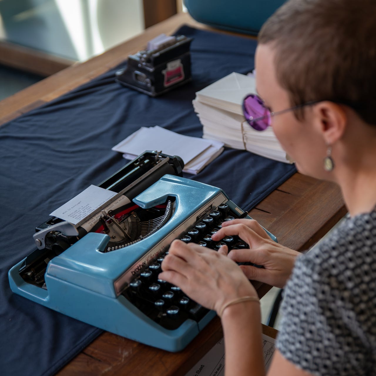 The Traveling Typist