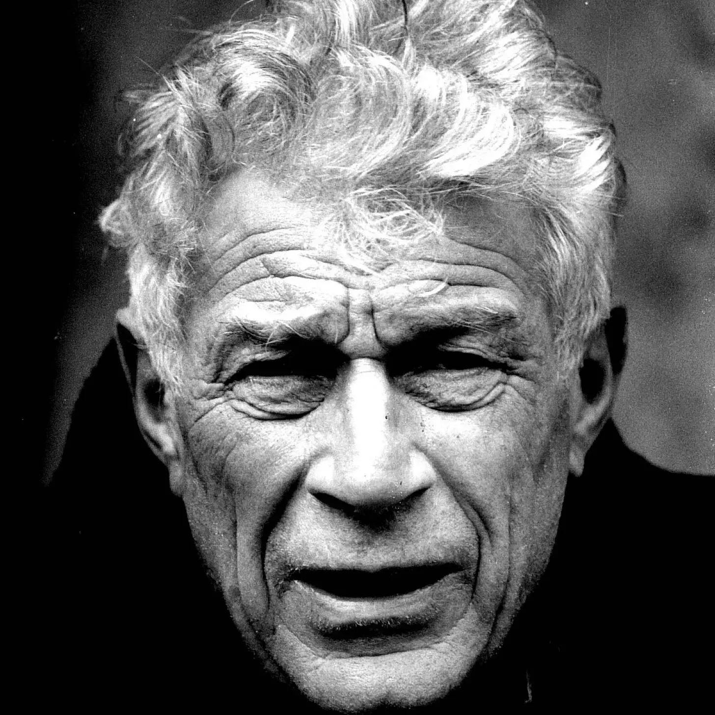 John Berger, autor de Modos de Ver ( Ways of Seeing) John Berger, autor de Modos de Ver ( Ways of Seeing)