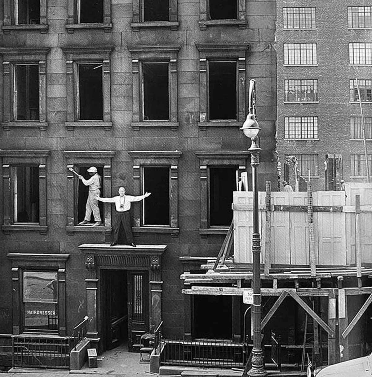 Ormond Gigli Girls in the Windows
