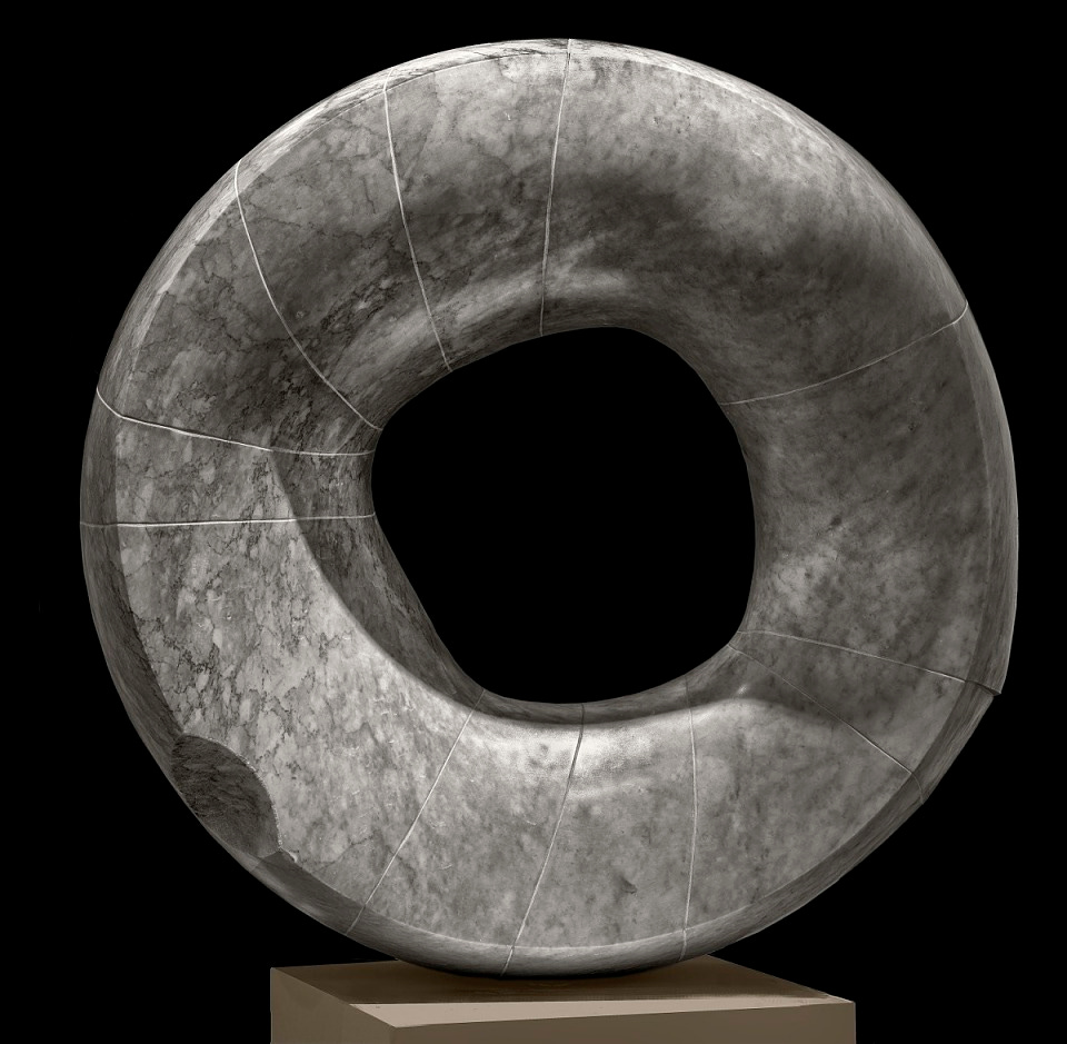 Isamu Noguchi, Grey Sun, 1967, Arni marble, Smithsonian American Art Museum, Gift of the artist, 1969.158, © The Isamu Noguchi Foundation and Garden Museum, New York