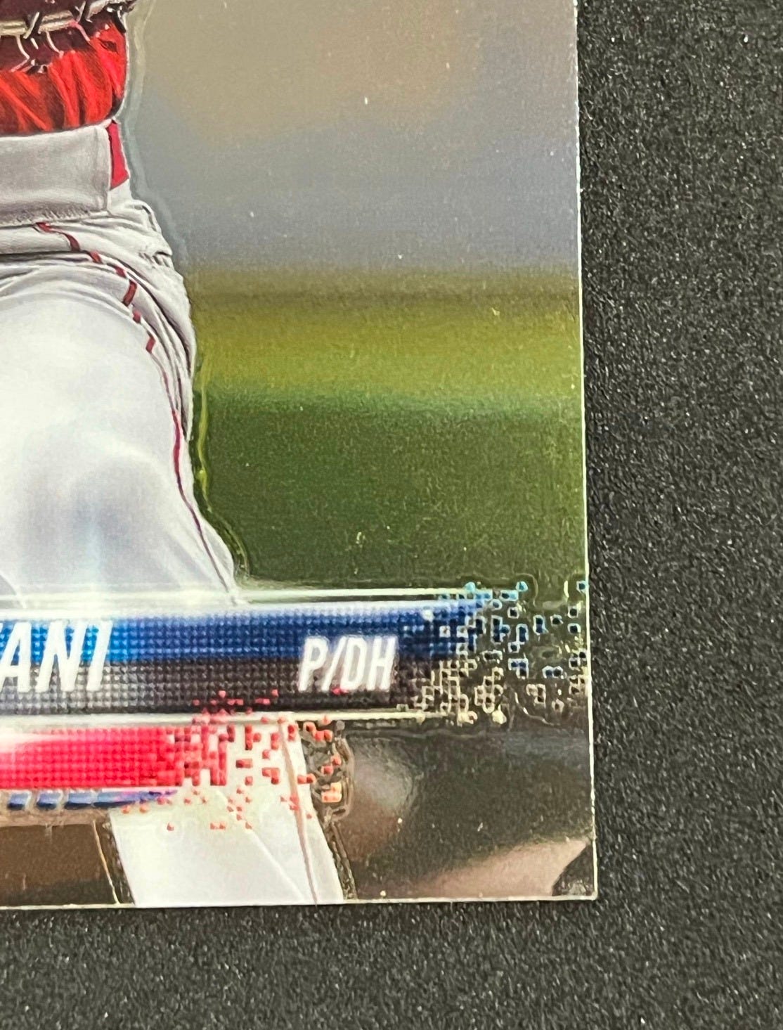 Front corner ding on 2018 Shohei Ohtani Topps Chrome #HMT1 Rookie Card