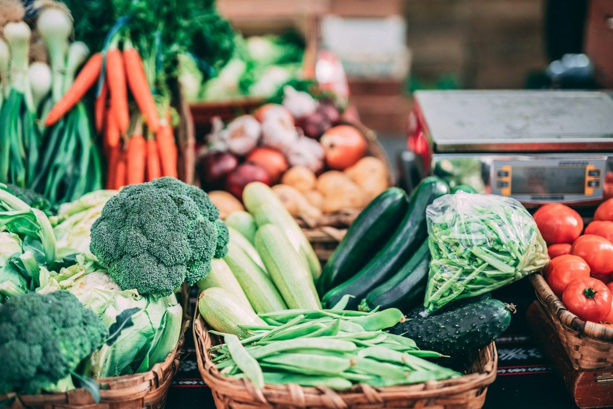Benefits of Eating Seasonal Produce Benefits of Eating Seasonal Produce