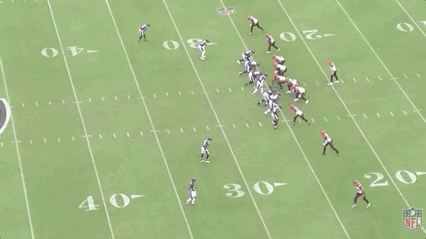 5_2020Wk5_CINOBALD_BurrowBadINTvsBlitz_SL