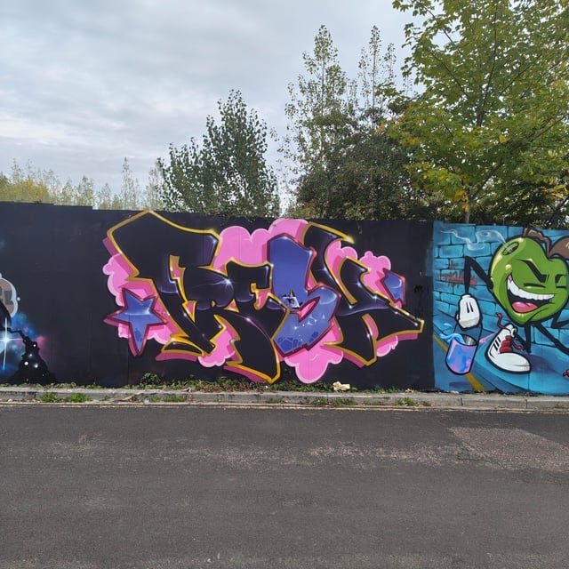 r/Graffiti - A wall full of gems