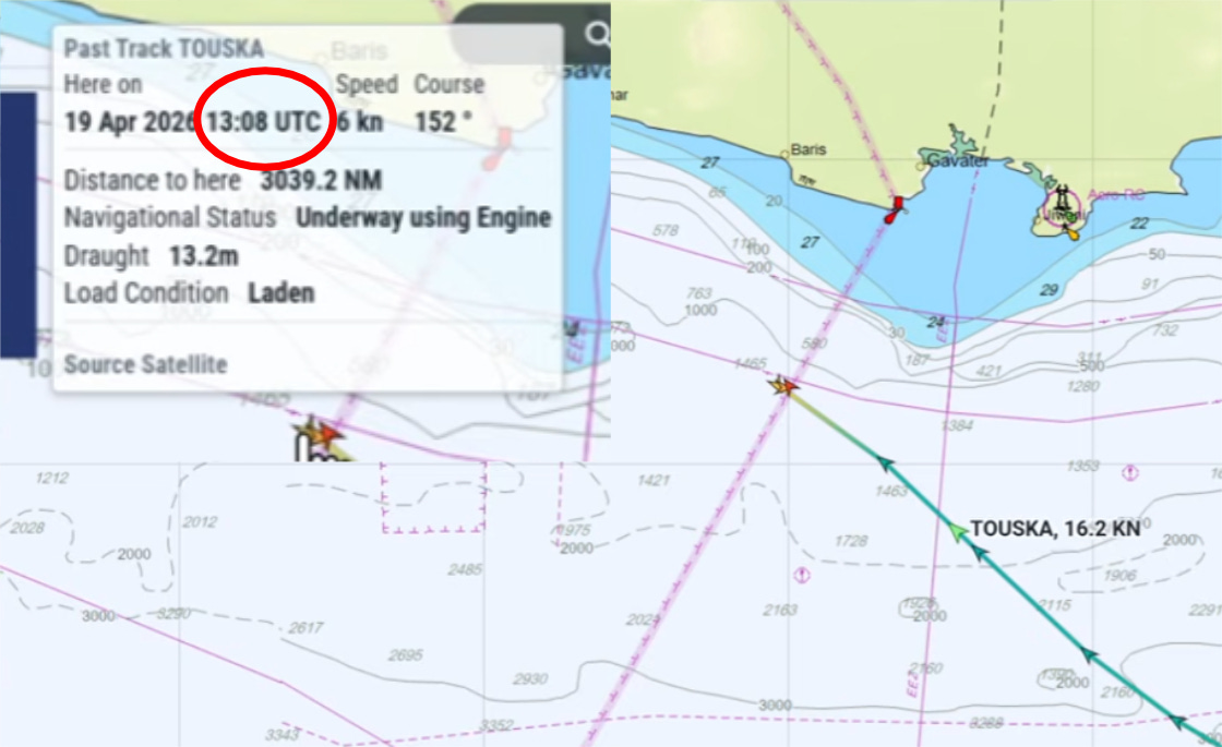 US navy fires missiles at Iranian Touska vessel