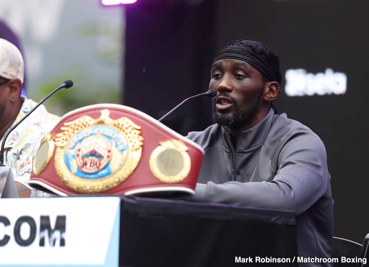 Canelo Alvarez: "Terence Crawford Has Only Beat One Good Fighter"