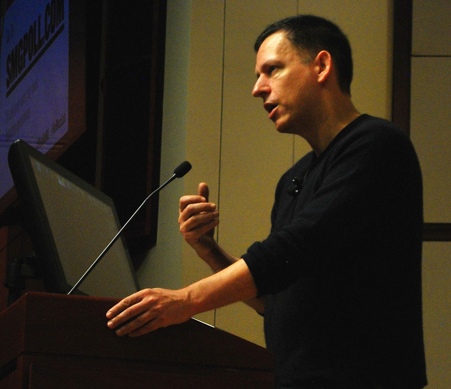PayPal co-founder Peter Thiel lectures on his book at BUzz Lab event  Tuesday – The Daily Free Press