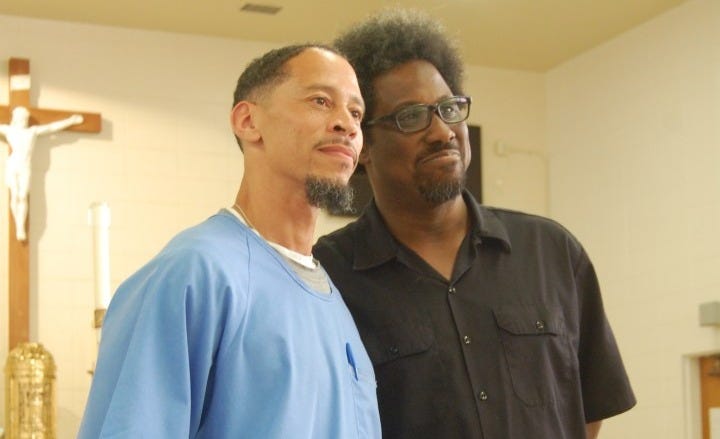 Rahsaan Thomas, editor of the San Quentin News, with comedian W. Kamau Bell. Photo: Lance Knobel Rahsaan Thomas, editor of the San Quentin News, with comedian W. Kamau Bell. Photo: Lance Knobel