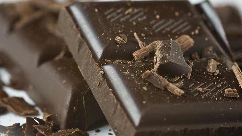 dark chocolate blood pressure