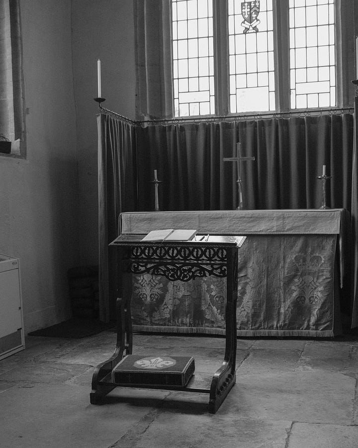 Church interiors in Cerne Abbas. Praising Shadows / Rebecka Wolfe
