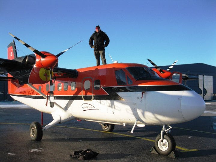 No photo description available.