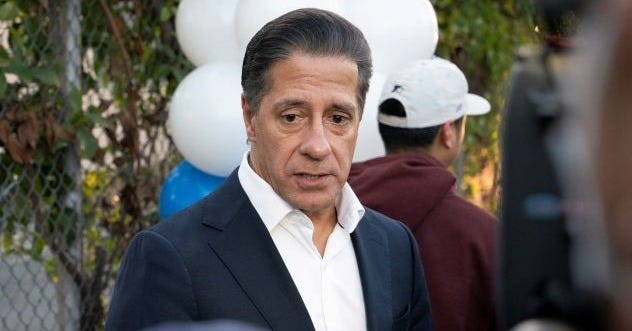 FBI is serving search warrants at the LAUSD's headquarters and  superintendent Alberto Carvalho's home | CNN