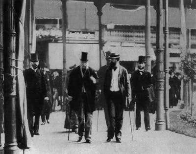 Wilhelm I and Nikolaus Wilhelm zu Nassau, a high-ranking officer in the Prussian Army, batting the breeze in Ems.