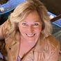 Julie Murdock's avatar