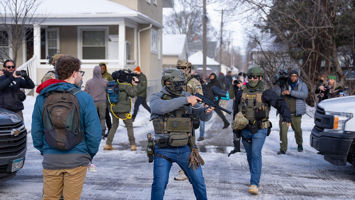 What to Do If ICE Shows Up: Know Your Rights