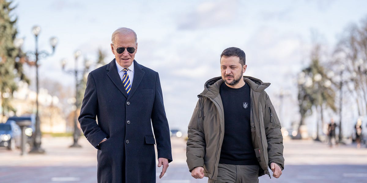 Biden w Kijowie. Wang Yi w Moskwie?