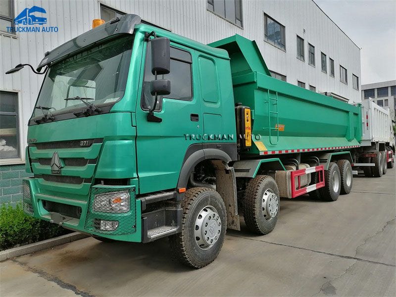 Senegal SINOTRUK HOWO 8x4 50 Tons Dump Truck With Tubeless Tire
