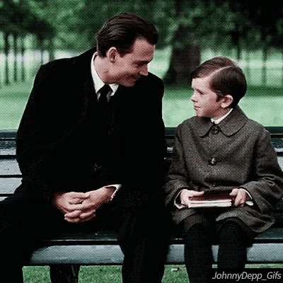 Jm Barrie Freddie Highmore GIF - Jm Barrie Freddie Highmore Finding Neverland GIFs