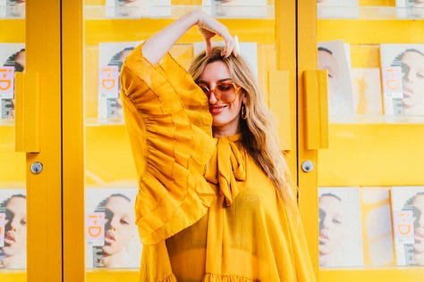 Pinterest girl photo inso Chloe Isabel maranta inspired NYC New York City fashion photoshoot modeling looks fashion inspiration ootd looks subway photoshoot street photography inspirational photos pose ideas boho edgy fashion 
