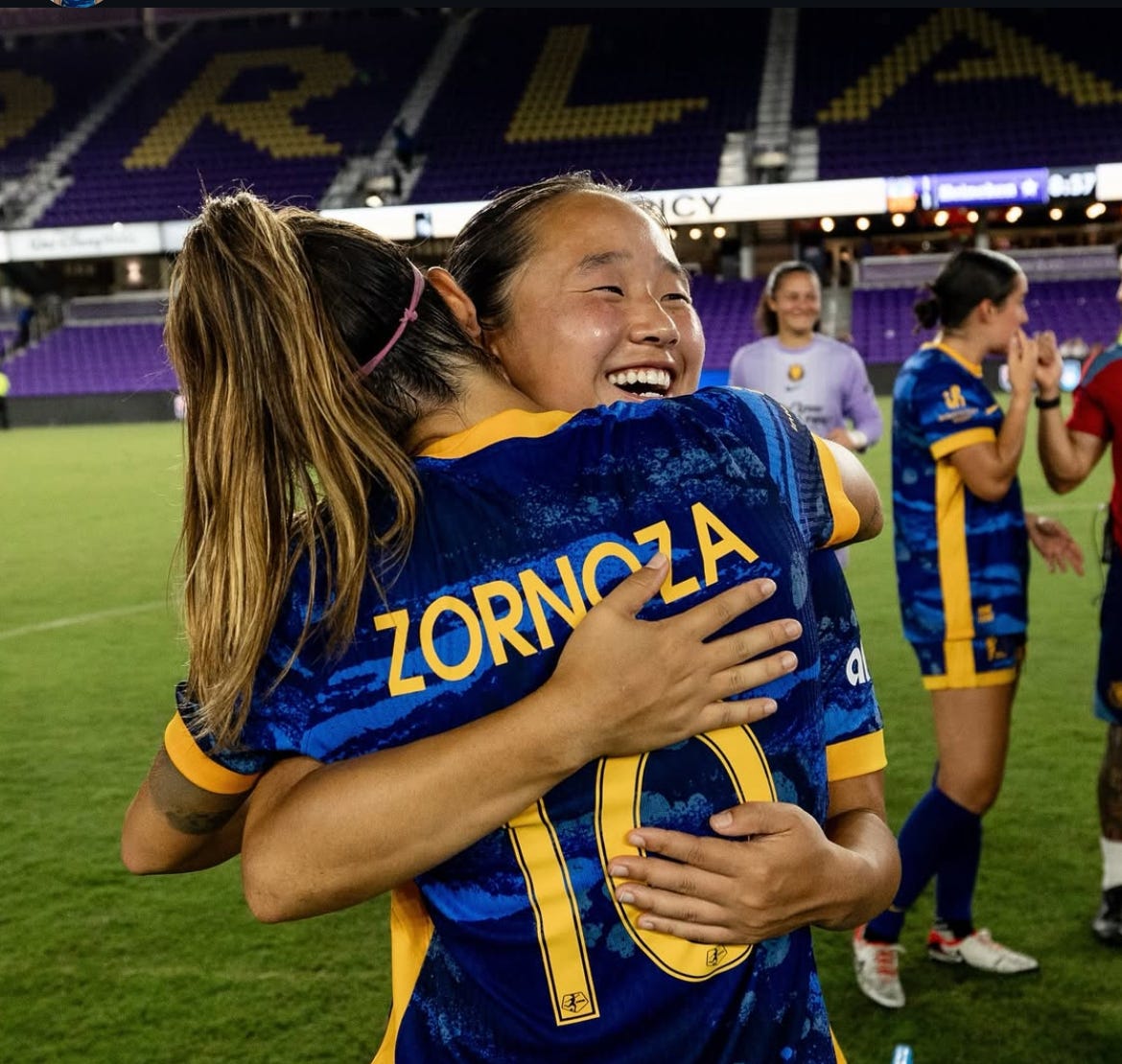 URFC Summer Break Round Up - by jen - Maika's Bus