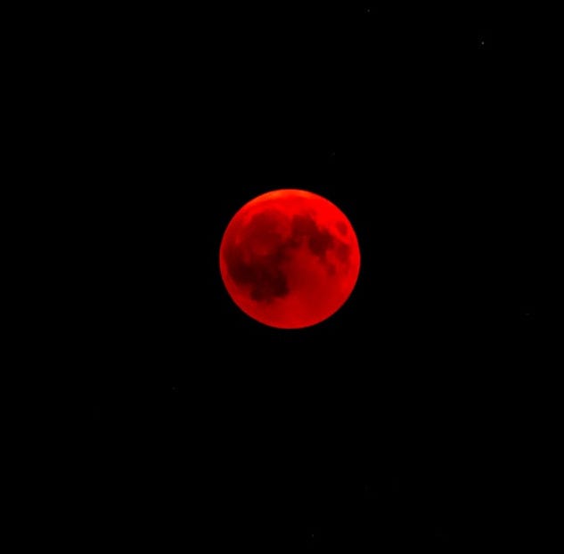 red moon red moon