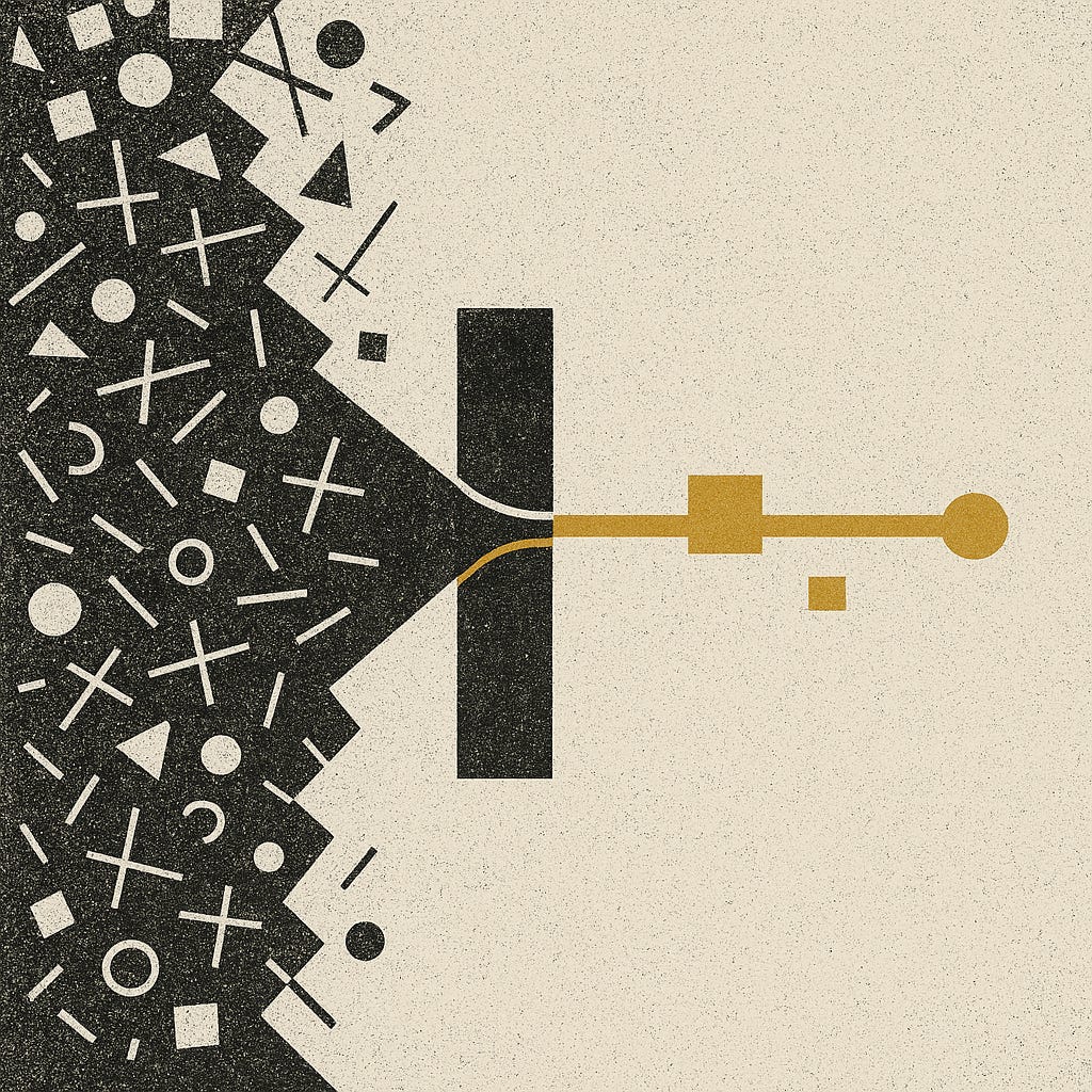 Minimalist illustration showing a chaotic cluster of dark geometric shapes on the left, a clean ochre line with organized shapes on the right, and a central black rectangle with an ochre outline separating the two, symbolizing the transition from confusion to clarity