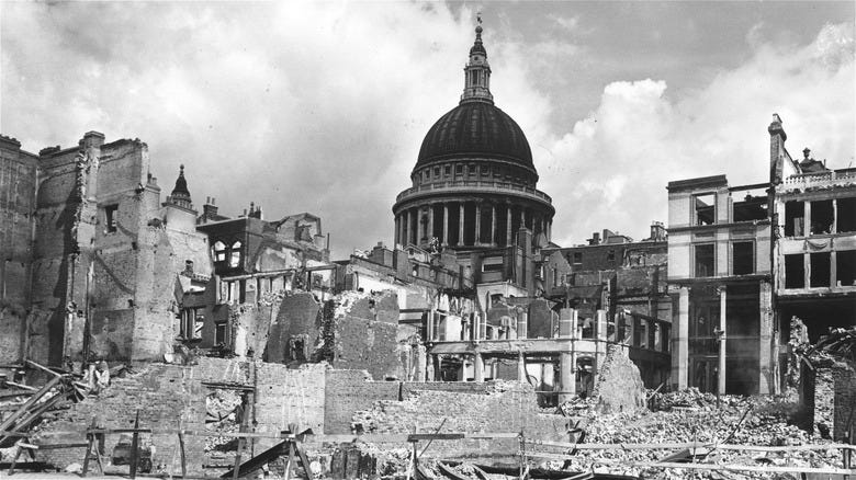 Historic Buildings Of England Destroyed During The Blitz, And What Replaced  Them