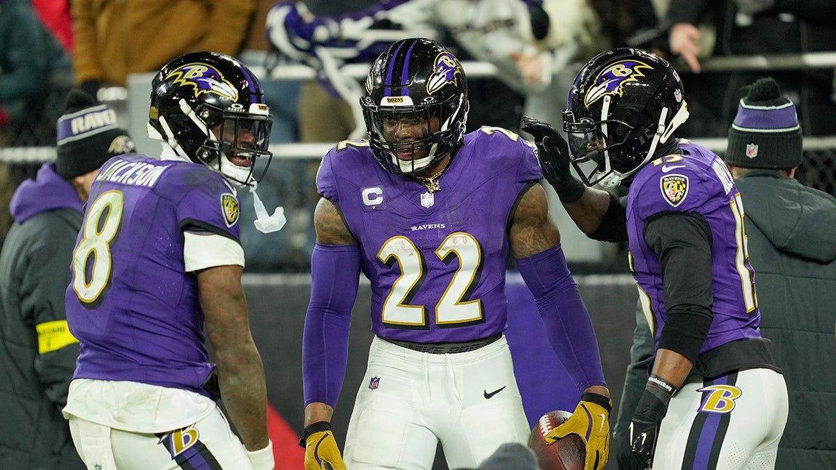 Derrick Henry, Ravens run wild for win over Steelers in NFL playoffs | Fox News Derrick Henry, Ravens run wild for win over Steelers in NFL playoffs | Fox News