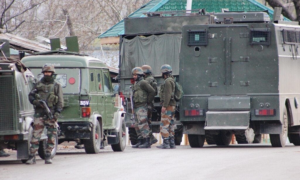 Security forces launch anti-militancy operation in Hizb commander Riyaz  Naikoo&#39;s village