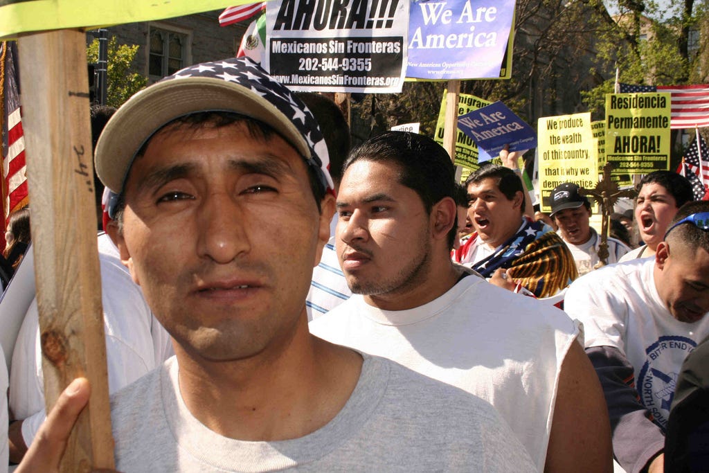 236977831_9192978353_b